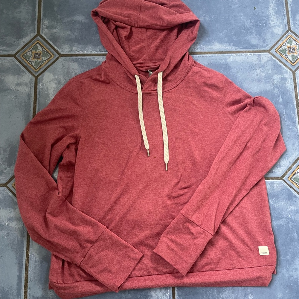 Vuori Essential Hoodie - Small